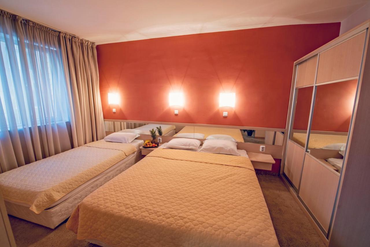 Family Hotel Gran Ivan 바르나 외부 사진