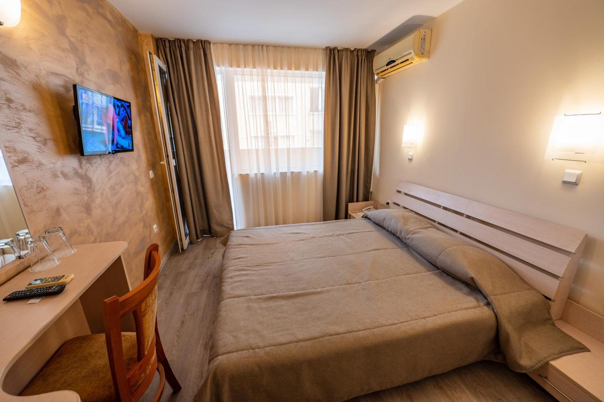 Family Hotel Gran Ivan 바르나 외부 사진